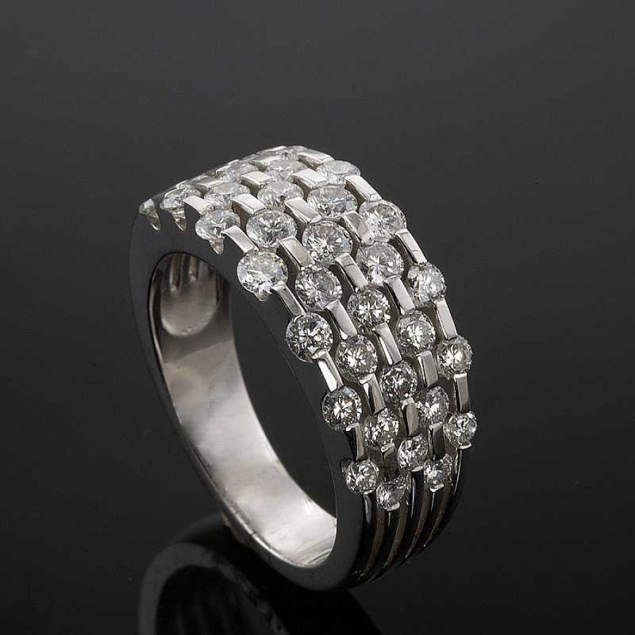 Anillo En Oro Blanco Diamantes | Roibás Best