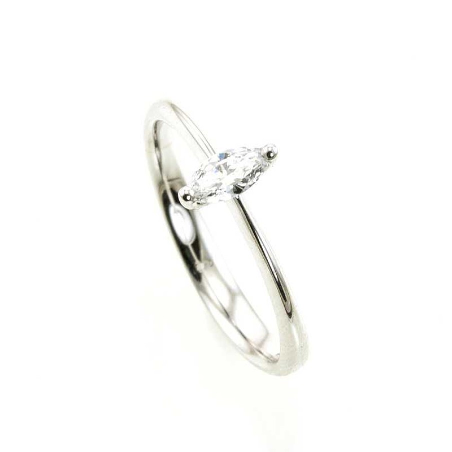 Anillo En Oro Blanco Con Diamante Talla Marquise | Roibás Clearance